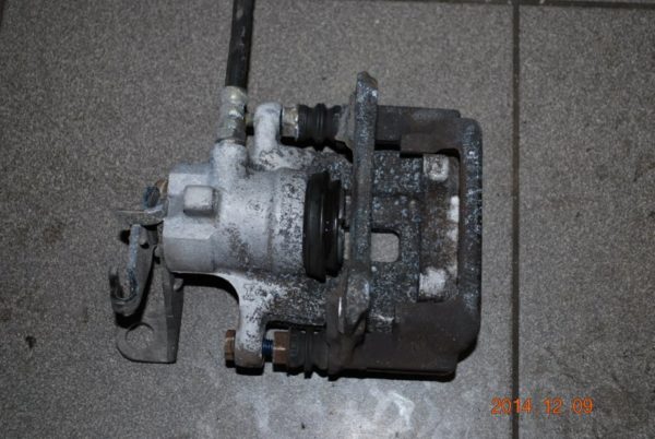 kociona-celjust-zadnja-desna-alfa-romeo-156-rabljena-oglas-13739258-slika-44199398